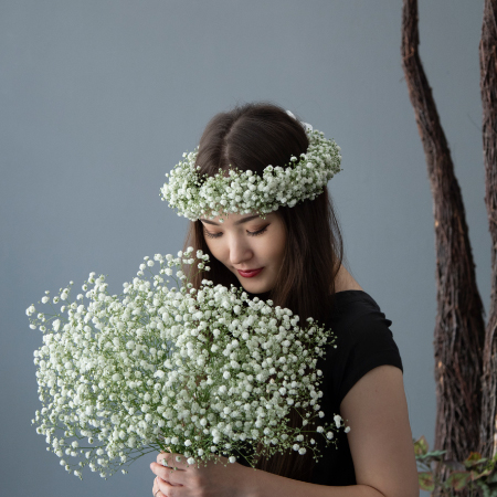 かすみ草の可憐花かんむり