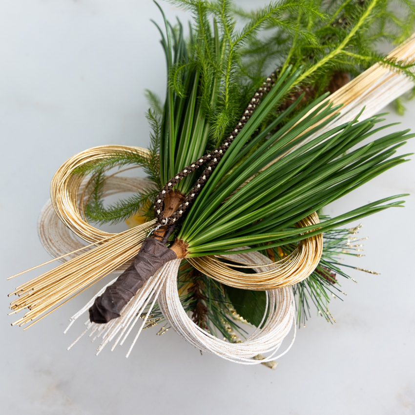 第61回　この新年は、北欧風のスワッグで／北欧フラワーデザイン協会・ヘンティネン・クミさんの【フィンランド花通信】