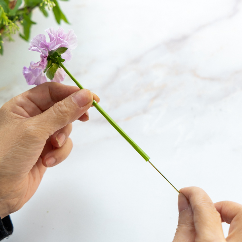 第64回 母の日のハートアレンジメント/北欧フラワーデザイン協会・ヘンティネン・クミさんの【フィンランド花通信】