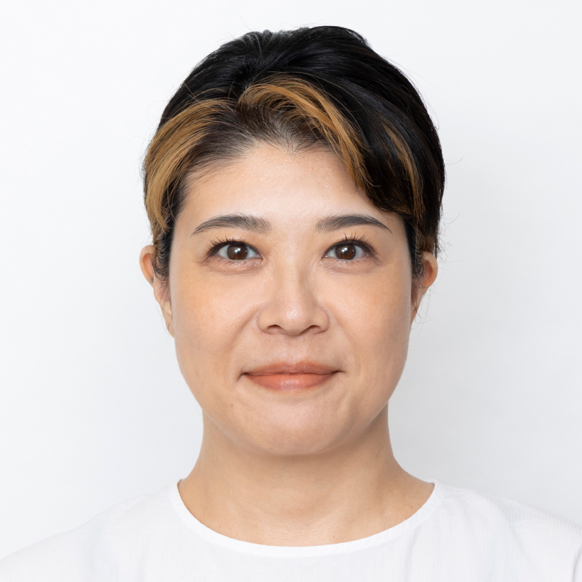 第35回　ワンカラーで叶えるきちんとメイク／メイクアップアーティスト レイナさんの【人生が変わるメイク】