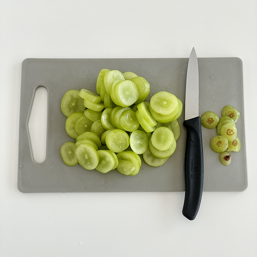 第60回　シャインマスカットと和梨のサラダ／菓子研究家・福田里香さん の【台所はいつもセレンディピティ】