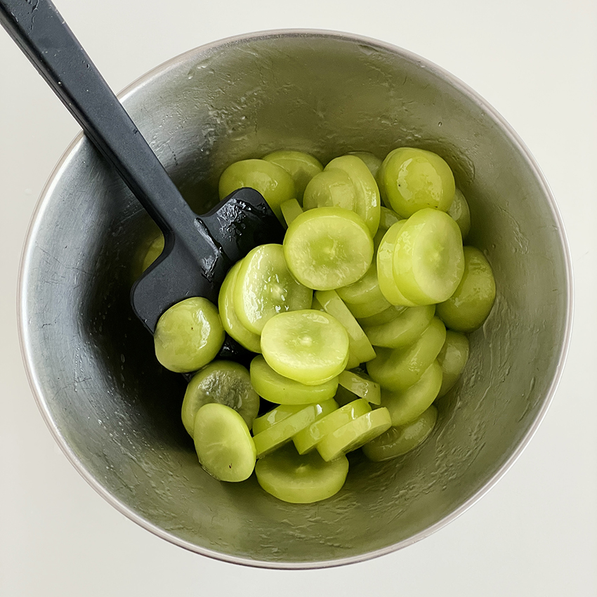 第60回　シャインマスカットと和梨のサラダ／菓子研究家・福田里香さん の【台所はいつもセレンディピティ】