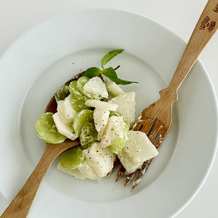 第60回　シャインマスカットと和梨のサラダ／菓子研究家・福田里香さん の【台所はいつもセレンディピティ】